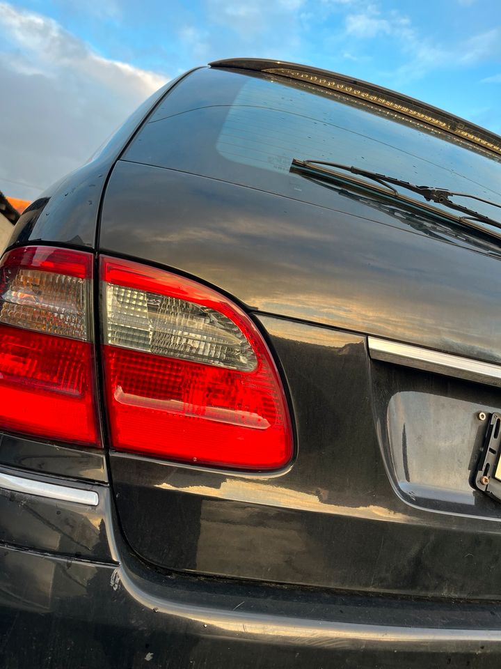 Mercedes-Benz W211 E T-Mod. Heckklappe 170 Columbitschwarz in Bretzenheim