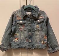 Schöne Jeansjacke mit Stickereien von Next, Gr. 98, Neuwertig Bayern - Ingolstadt Vorschau