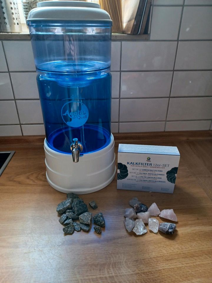 Acala Standwasserfilter Glas 5Liter mit Zubehör in Bad Bramstedt