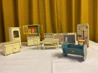 50er Jahre Vintage Puppenstube Möbel Spielzeug Stuttgart - Zuffenhausen Vorschau
