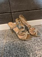 Goldene Sandalen Hessen - Wetter (Hessen) Vorschau