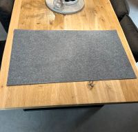 Ikea BRYTAREN Schreibunterlage Filz dunkelgrau 90x50 cm Niedersachsen - Vechta Vorschau