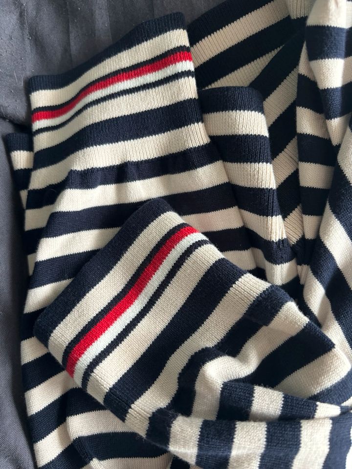 Tommy Hilfiger Pullover (neu) in Frankfurt am Main