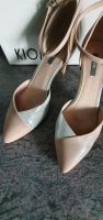 Kiomi Pumps Gr 39 Leder nude beige-silber neue Top-Zustand Rheinland-Pfalz - Gerolstein Vorschau