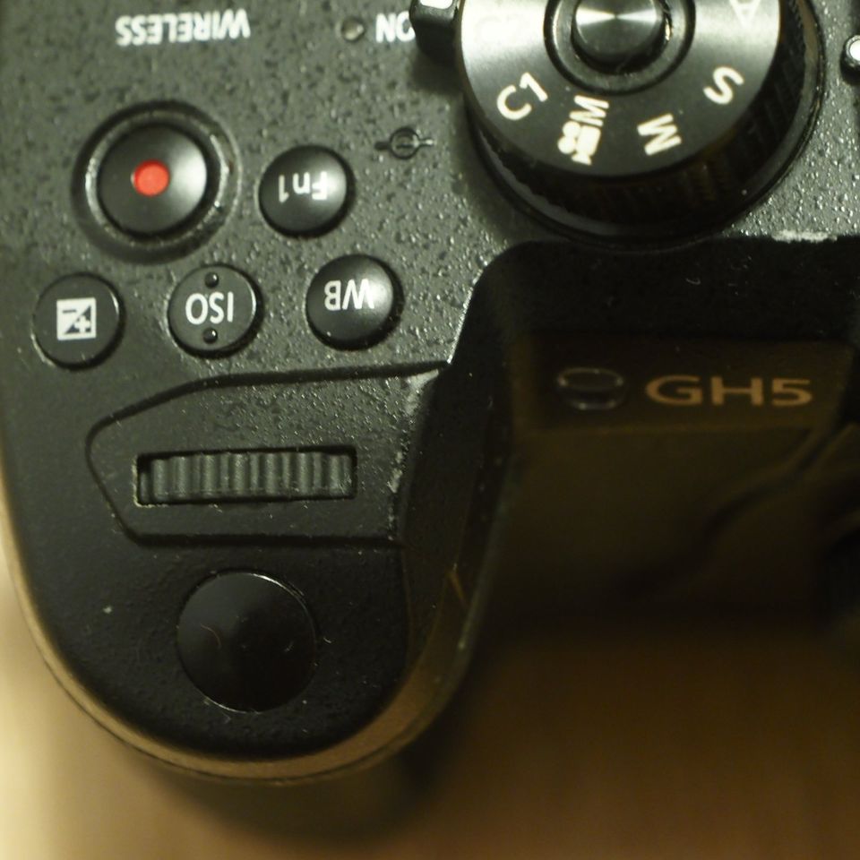 Panasonic Lumix GH5 mit V-Log, Sensorflecken, inkl Versand in Osnabrück