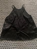 NAKD top rückenfrei satin gr xs schwarz Hessen - Kassel Vorschau