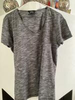 V neck Shirt von Smog, wie neu Hessen - Darmstadt Vorschau
