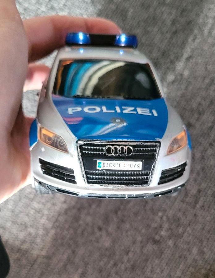 Polizeiauto mit Licht & Sound, 20cm lang in Pfinztal