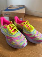 Asics gel Nosa tri Kids 37 Sportschuhe Laufschuhe Bayern - Augsburg Vorschau