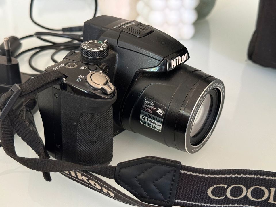 Nikon CoolPix P500 mit Tasche in Stuttgart