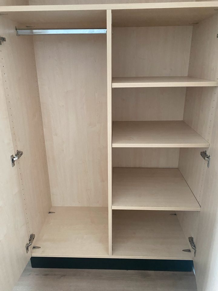 Kleiderschrank in Hannover