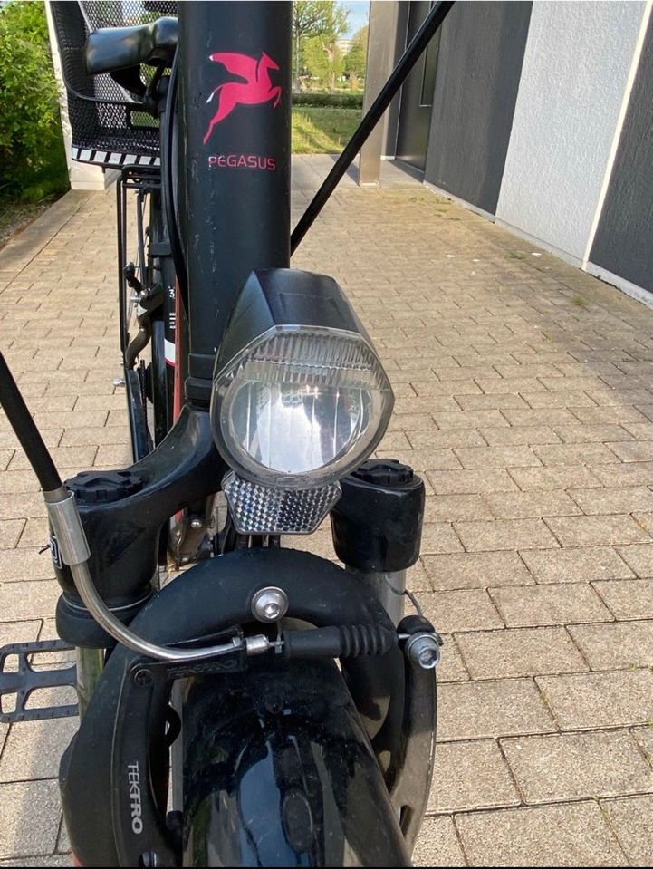 Mädchen Fahrrad Pegasus Avanti 7 schwarz-pink 26 Zoll in Mannheim