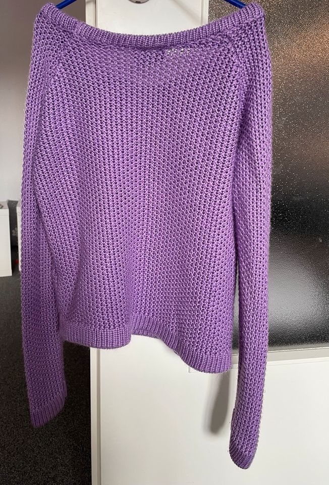 Strickpullover Frühjahr Sommer Leichter Pulli lila 134-140 in Bielefeld