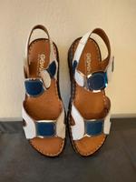 1 Paar neue Sandalen.  Gr.40 Nordrhein-Westfalen - Werl Vorschau