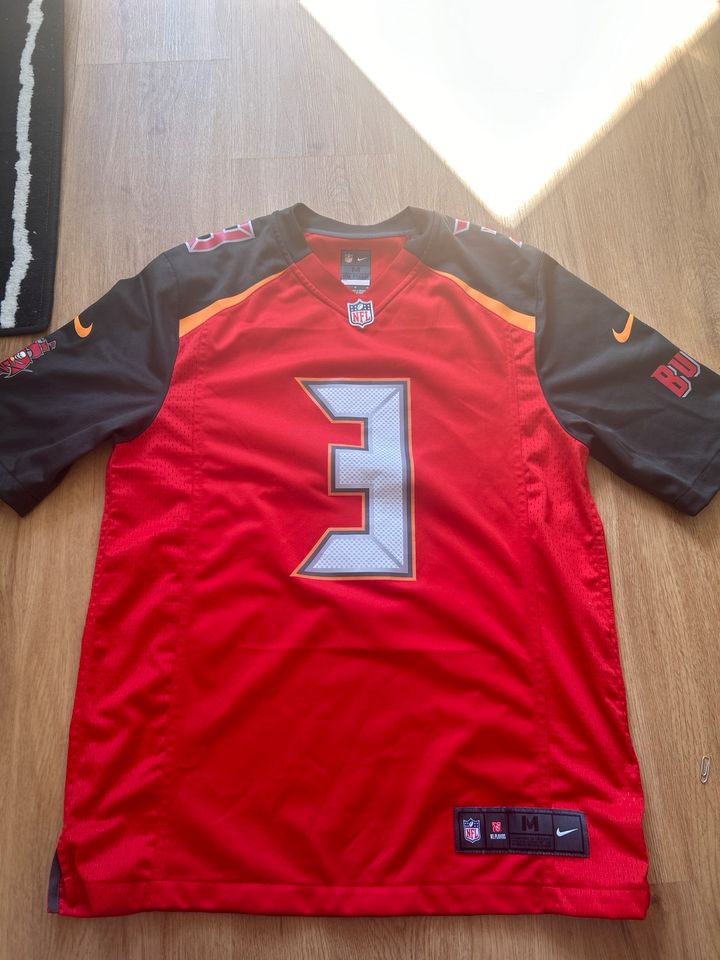 Nike nfl Tampa Bay bucanners Herren Trikot Gr M in Senden