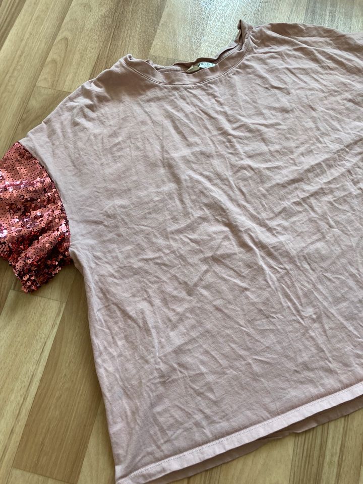Oversize Shirt mit Pailettenärmel in Demmin
