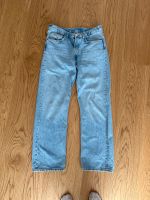 Arket Shore low relaxed Jeans wie neu Gr. 27 München - Allach-Untermenzing Vorschau