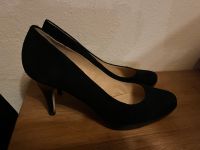 Buffalo Wildleder Pumps schwarz 39 Kr. München - Taufkirchen Vorschau