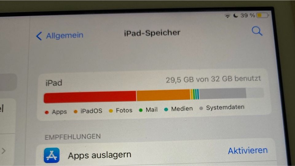 iPad 10.2 /8 generation + Apple Pencil 1 in Braunschweig
