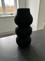 Vase schwarz Bayern - Coburg Vorschau