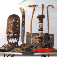 Deko, Masken, K.Marbler Holzschnitzerei, sammeln, selten, Afrika Nordrhein-Westfalen - Wilnsdorf Vorschau