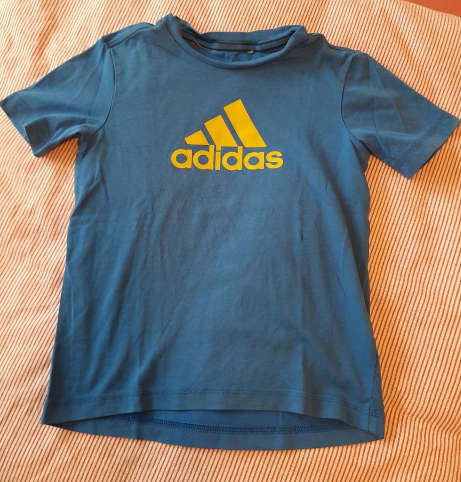 Adidas Shirt blau/gelb, Gr. 110/116 in Dresden
