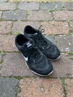 Nike Training Flex TR 6 Sneaker Schuhe Gr. 40 Niedersachsen - Nienburg (Weser) Vorschau