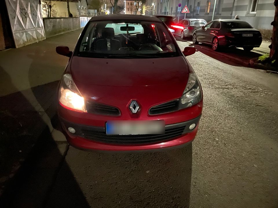 Renault Clio 3 in Dortmund