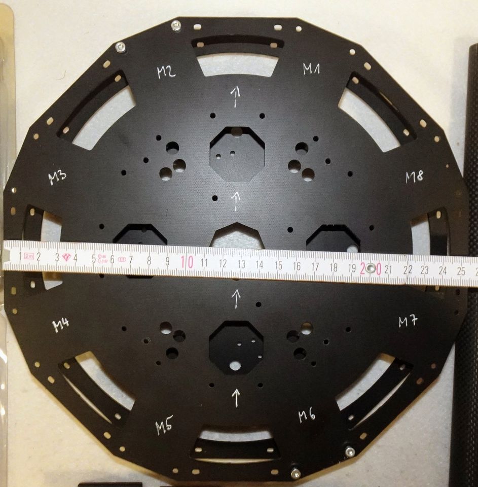 Octocopter Frame mit 6 HACKER-Motoren (alles unbenutzt) Bauteile in Kleinostheim