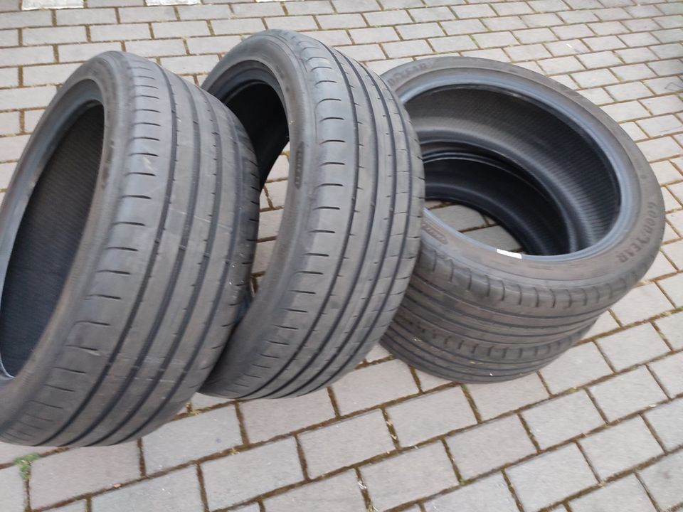 Sommerreifen Goodyear 4x225 45 18 91Y DOT 2421 Profil ca.5-5,7mm in Offenbach