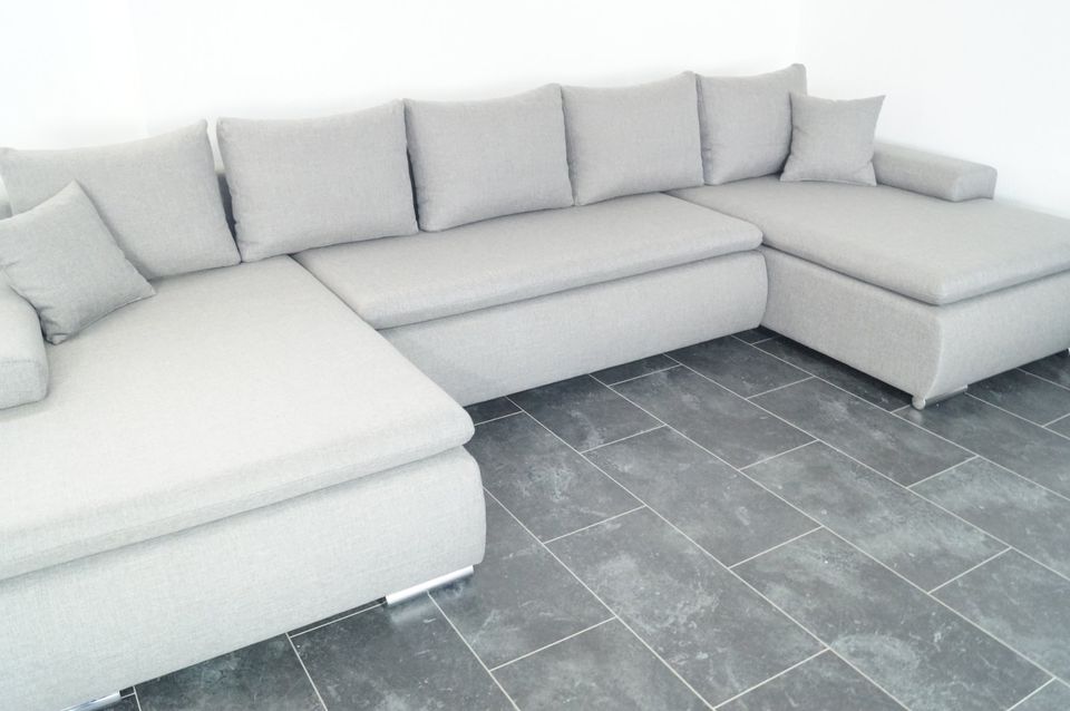 Polstermöbel Lagerverkauf Sofa Couch wohnlandschaft Bettsofa NEU in Elkenroth