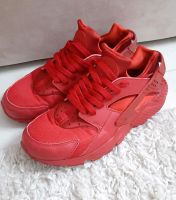 Nike Huarache Schuhe Red rot Gr. 41 Sportschuhe Sneaker Essen - Essen-Kray Vorschau