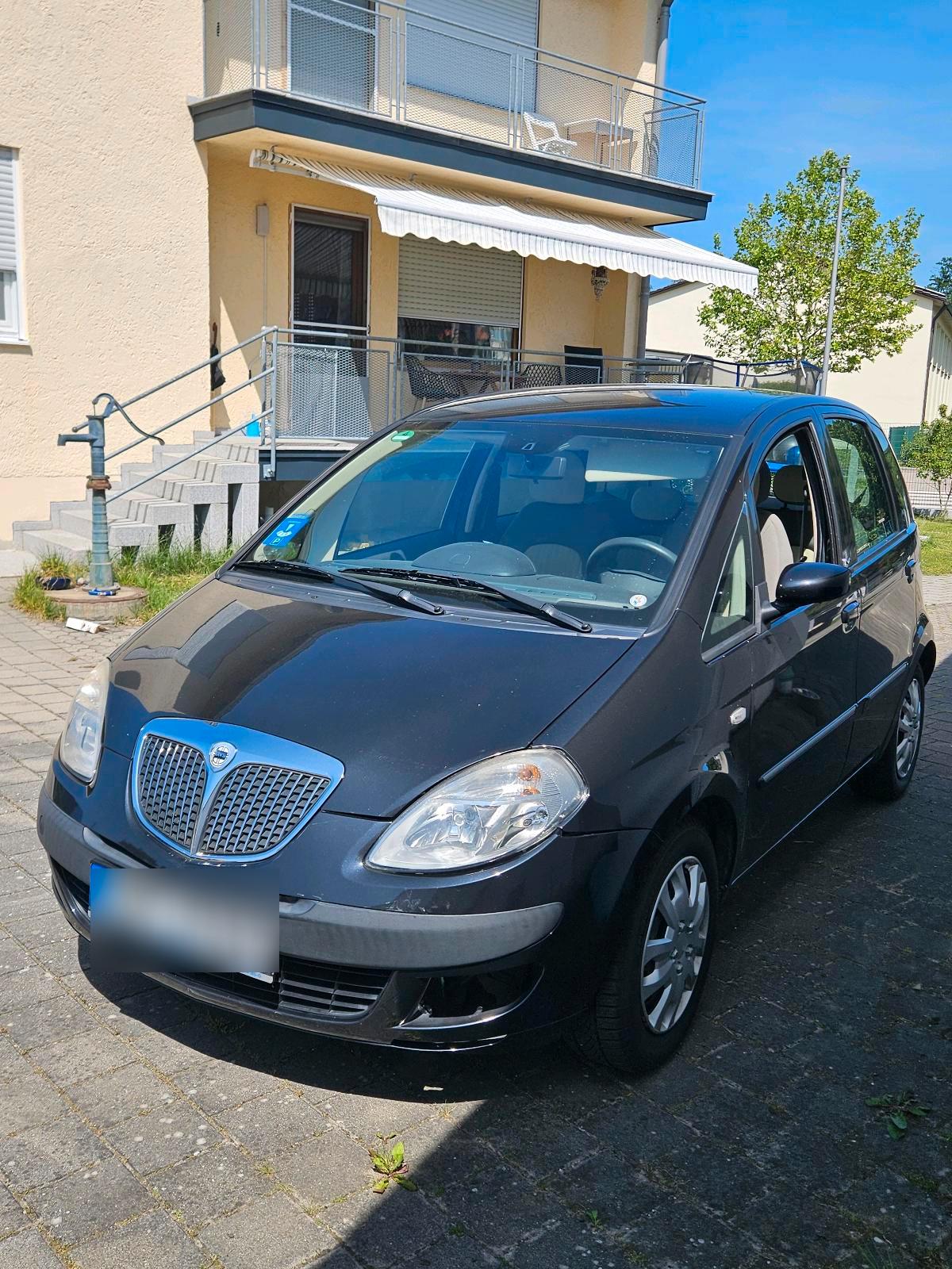 Abbildung des Autos Lancia Musa