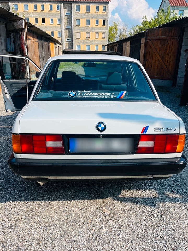 Oldtimer BMW 318i E30 Sammlerstück neuer Motor sehr guter Zustand in Herzfelde