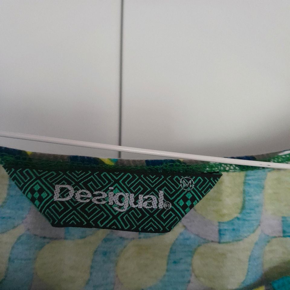 Desigual Kleid Gr. M in Wörth Kr. Erding