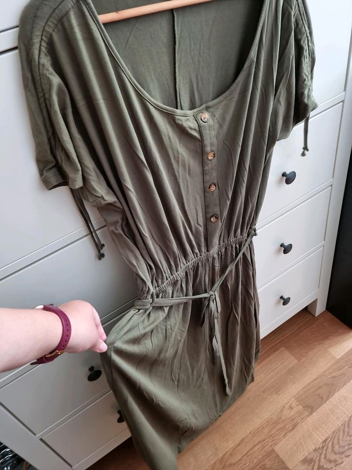 Kleid Sommerkleid Jersey Stretch Gr. 44 46 XXL Khaki Grün Perkins in Hamburg