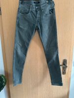 Jeanshose Jeans Replay Gr. 29/32 grau Herren Niedersachsen - Edemissen Vorschau