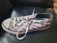 Mädchen Converse Schuhe! Nordrhein-Westfalen - Moers Vorschau