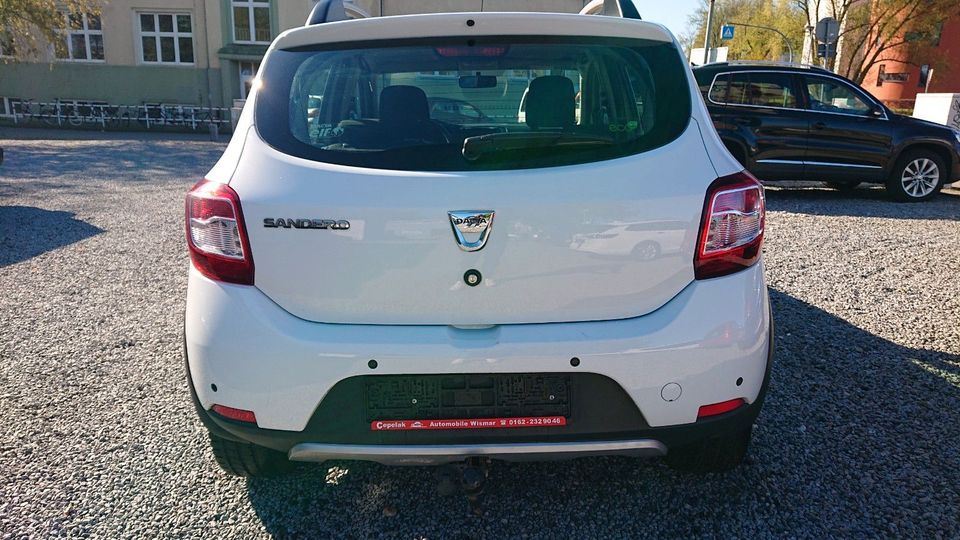 Dacia Sandero II Stepway Prestige Klima/AHK/NAVI in Wismar