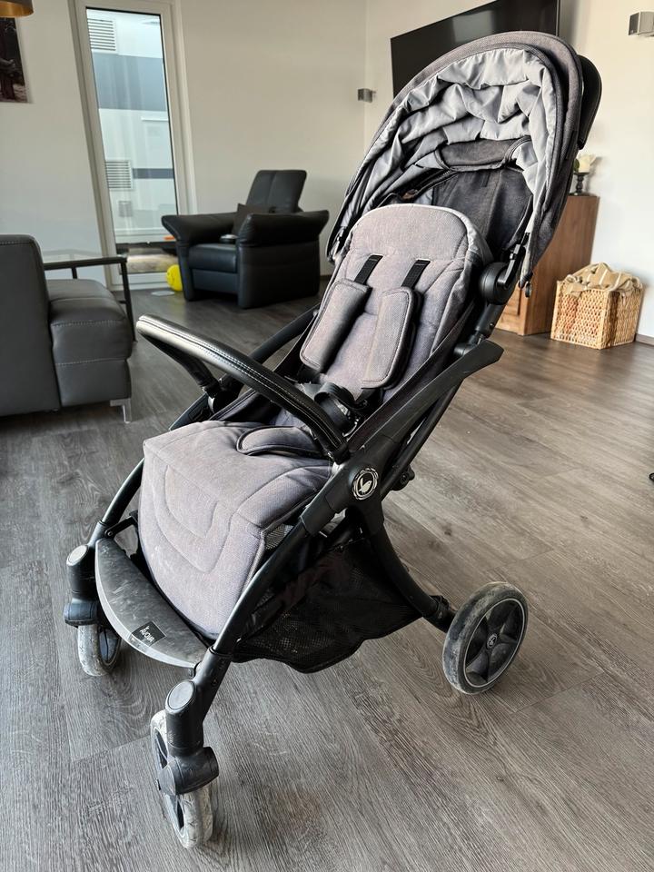 Kinderwagen Avova City Ranger - Extrem kompakt faltbar in Illertissen