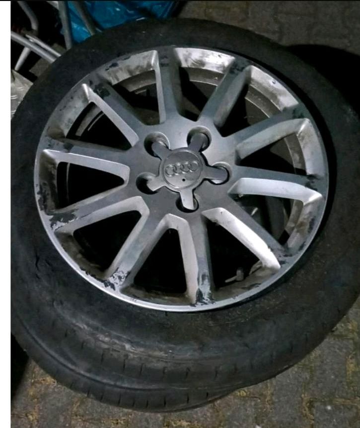 4× Sommerreifen mit Alufelgen für Audi a4 2015 225/55R16 in Kelkheim