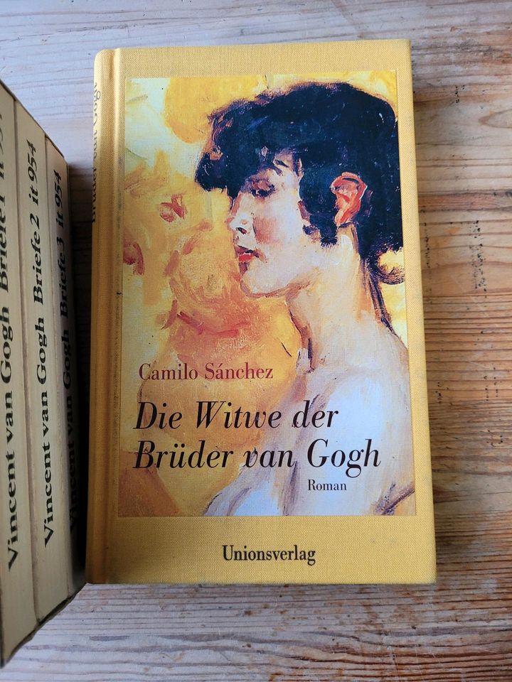 Bücherpaket 8 Bücher ua Bücherbox VINCENT VAN GOGH in Iserlohn