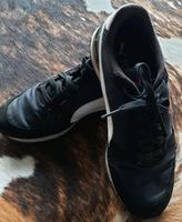 Sneaker Puma Größe 38 schwarz Mädchen Niedersachsen - Celle Vorschau