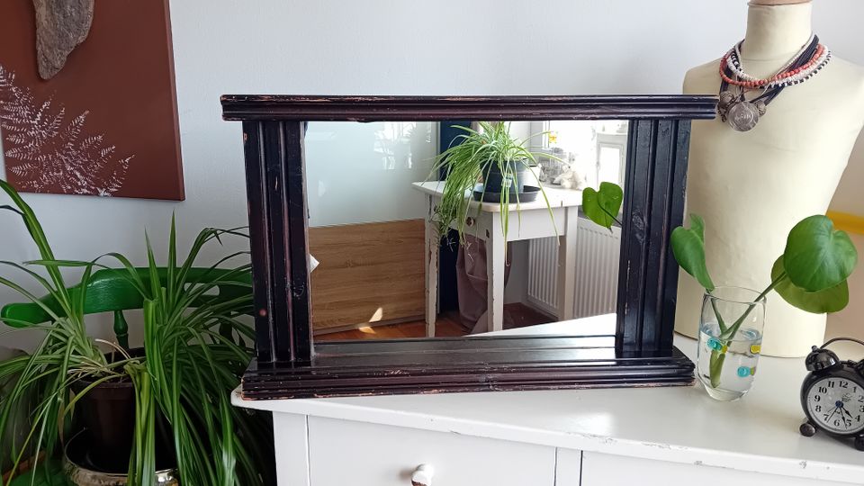 Spiegel mit Holzrahmen in Altötting