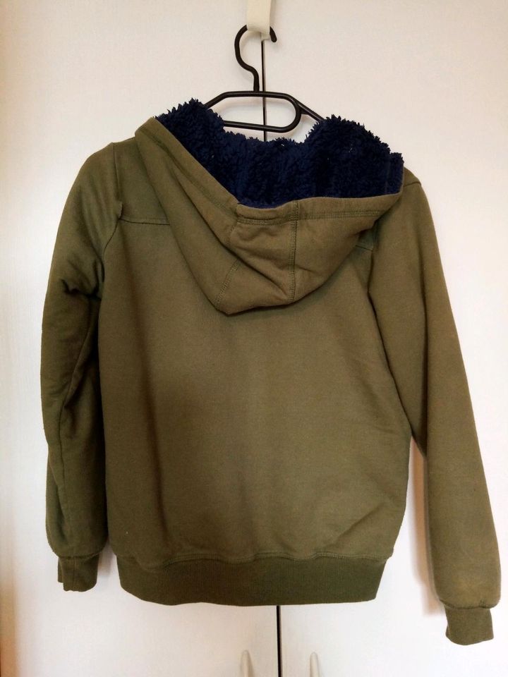 Gr.146/152 Sweatjacke mit Teddyfell in Geldern