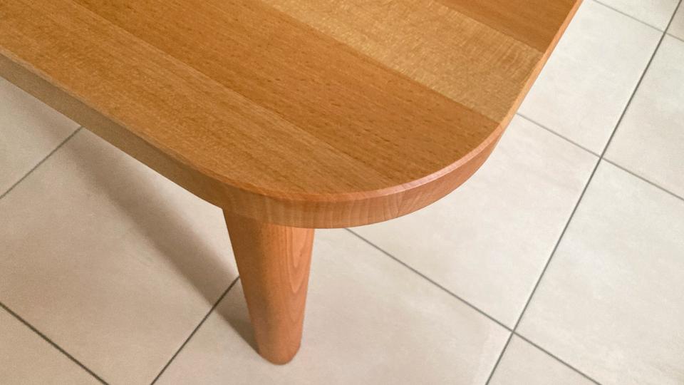 Buche-Massivholz-Tisch von Möbelum - Neuwertig - 120 x 90 cm - in Trebur
