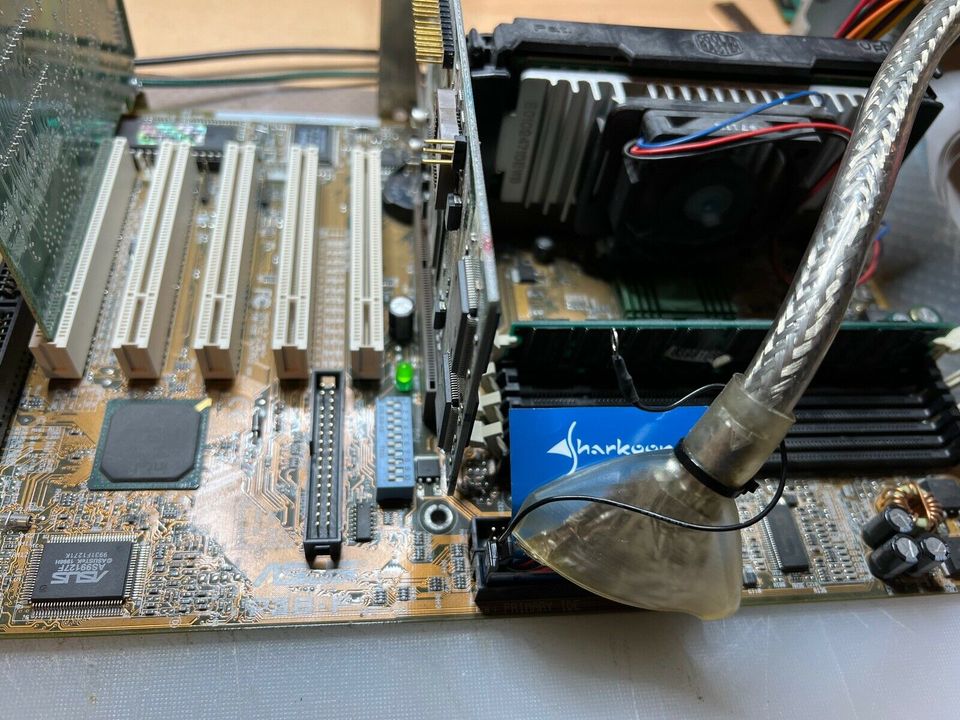 ASUS P3B-F, Pentium 3, 500MHz, Socket 1, ATI, LAN in Malsch bei Wiesloch