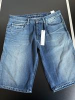Calvin Klein Jeans - Jeans Short / Bermuda Gr. W 33 - NEU Kreis Ostholstein - Stockelsdorf Vorschau
