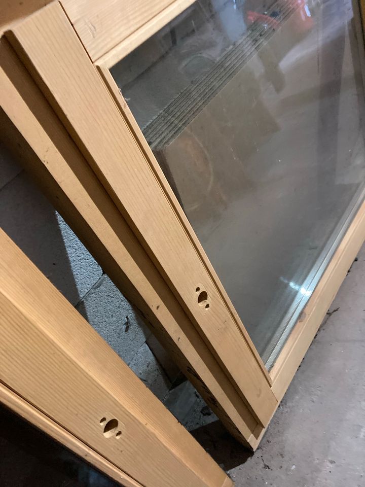 2 Fenster Holz in Bernau