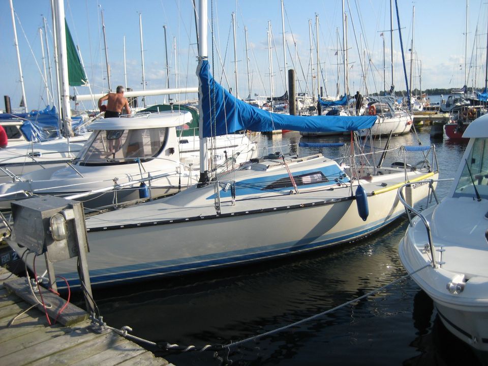 X-Yachts / X79 / Nr. 391 mit Straßentrailer in Fehmarn